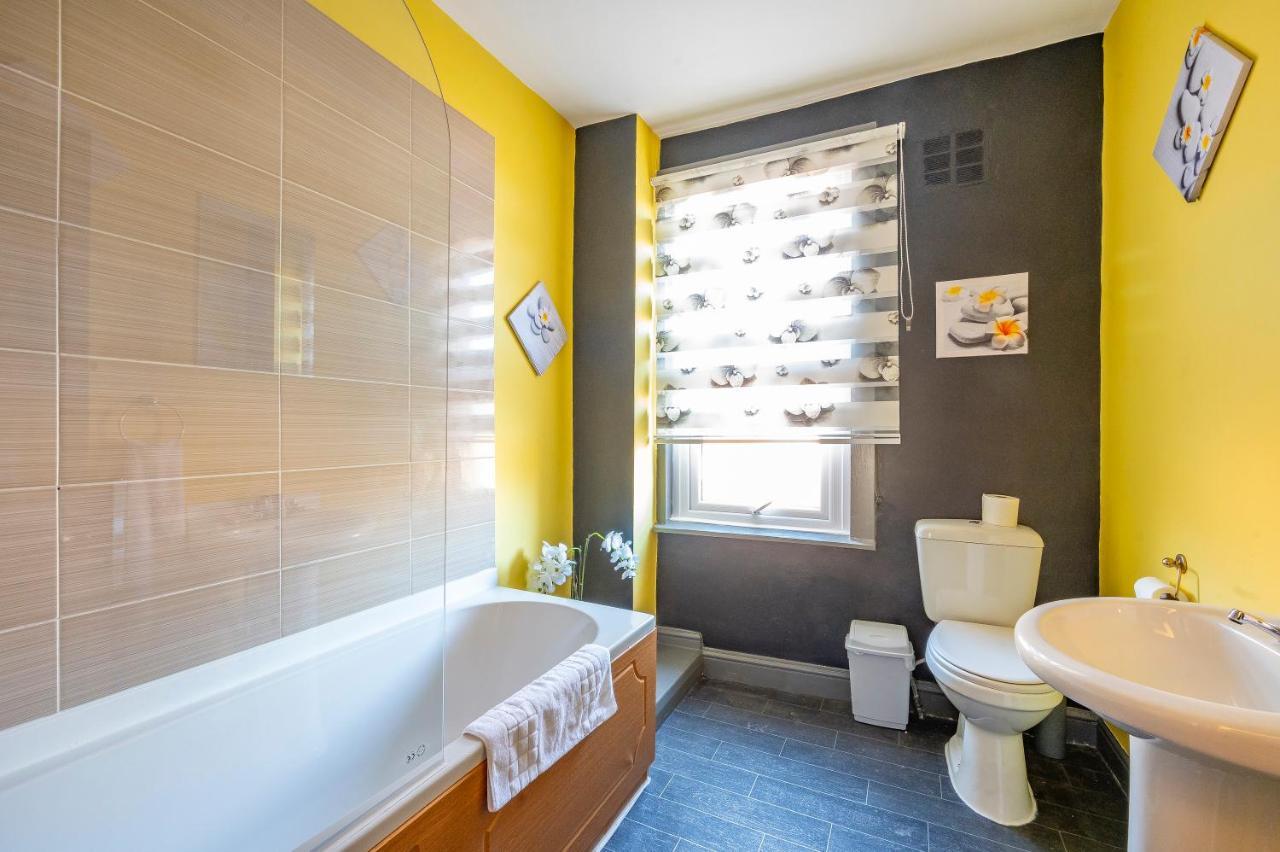 *1Es* For Your Most Relaxed & Cosy Stay + Free Parking + Free Fast Wifi * Leeds  Zewnętrze zdjęcie